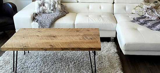 Table de salon en bois de grange